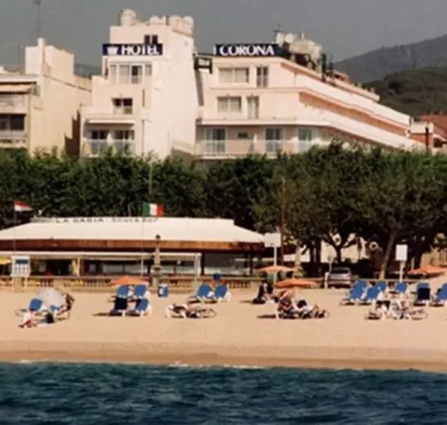 <p>380 Beds</p>
<p>Calella / Barcelona</p>
<p>Category upgrade from 1 to 3 Stars</p>
<p>Permission planning, Construction planning, site control construction management</p>
<p>Activity-permission planning</p>
<p>(CARONIA S.A.)</p>